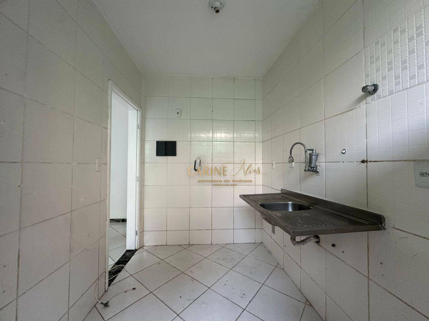 Apartamento para alugar com 2 quartos, 75m² - Foto 10