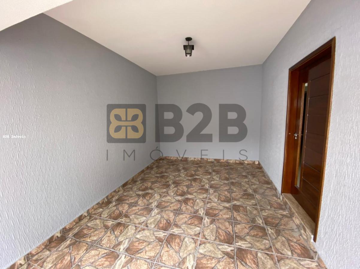 Casa à venda com 4 quartos, 163m² - Foto 2