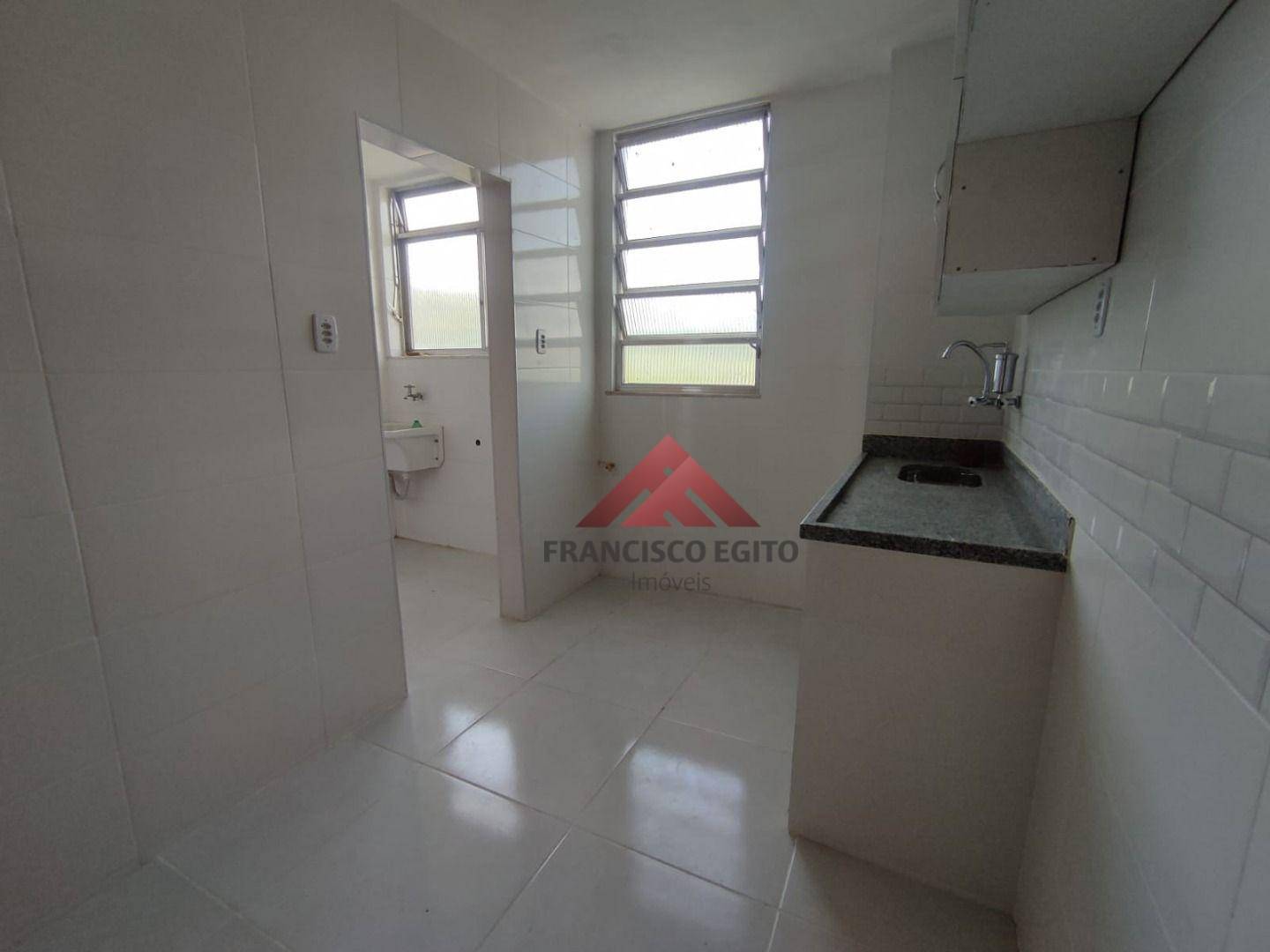 Apartamento à venda com 2 quartos, 78m² - Foto 11