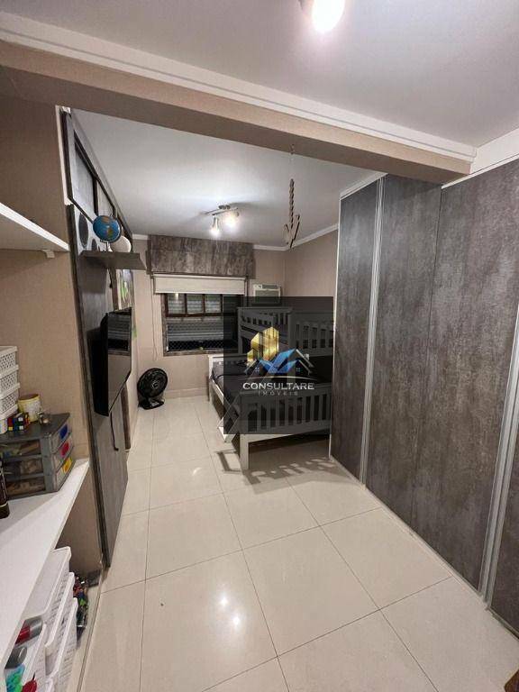 Apartamento à venda com 3 quartos, 130m² - Foto 5