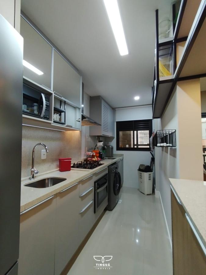 Apartamento à venda com 3 quartos, 100m² - Foto 3