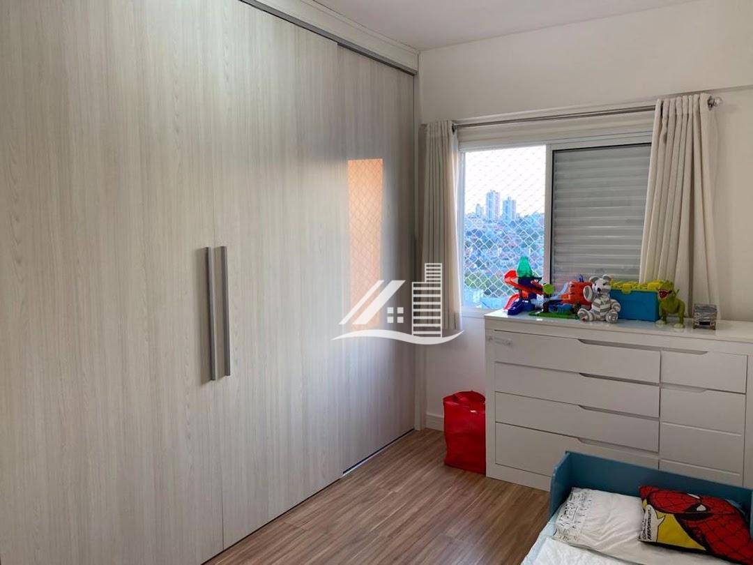 Apartamento à venda com 2 quartos, 70m² - Foto 5