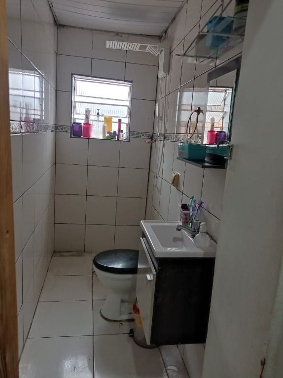 Casa à venda com 2 quartos, 100m² - Foto 18