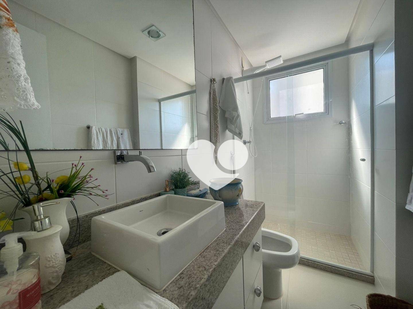 Apartamento à venda com 4 quartos, 148m² - Foto 17