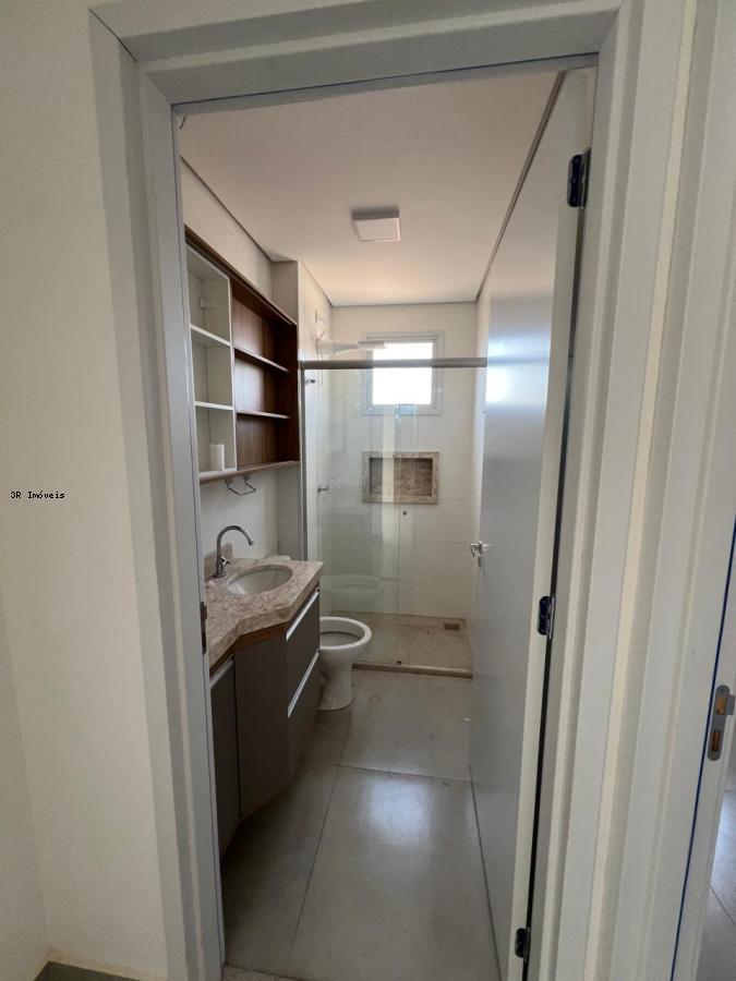 Apartamento para alugar com 2 quartos, 70m² - Foto 6