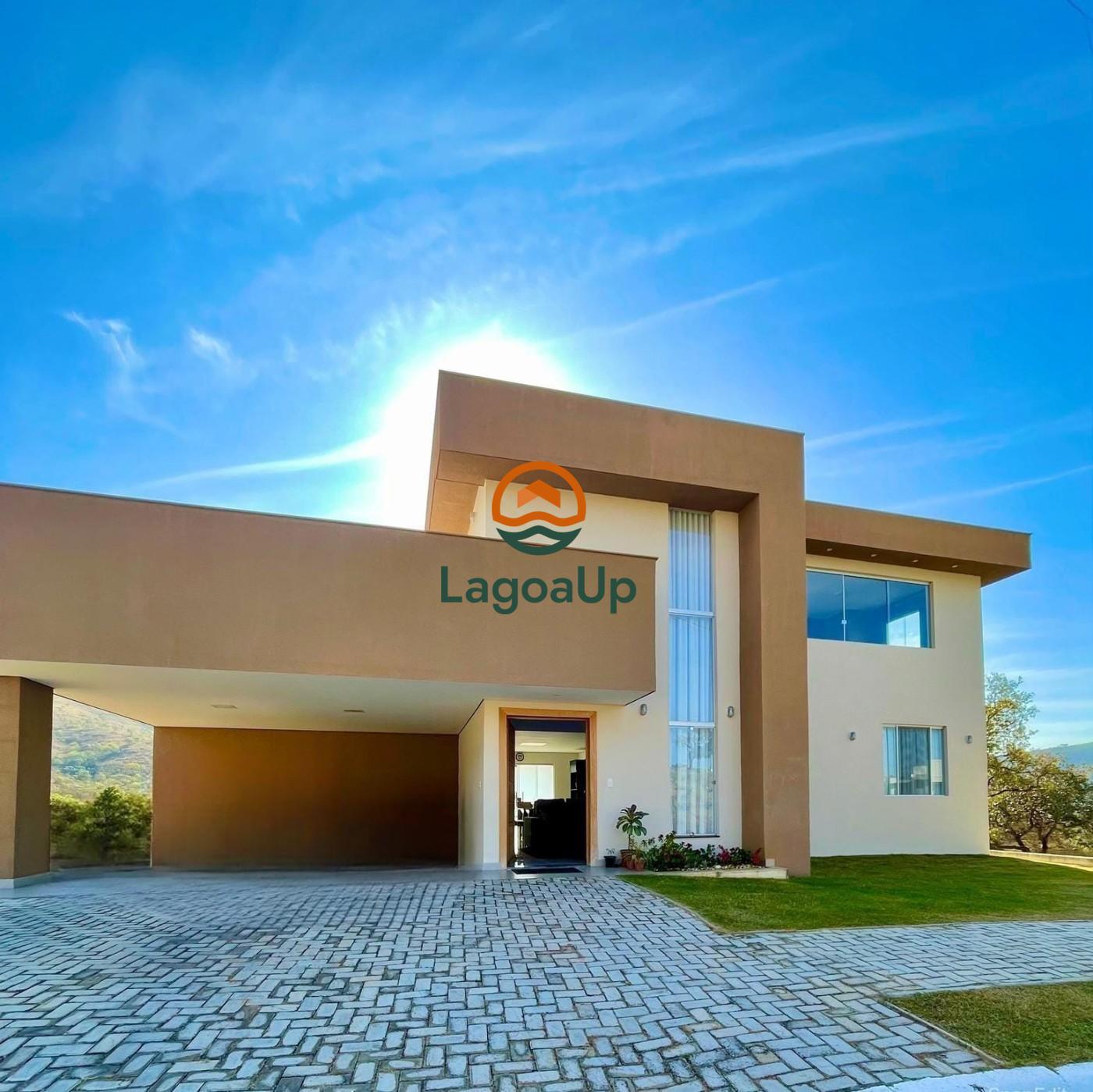 Casa de Condomínio à venda com 4 quartos, 238m² - Foto 1