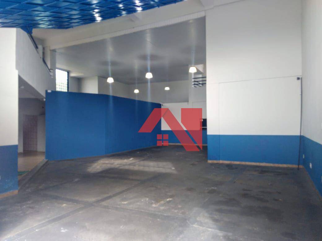 Depósito-Galpão-Armazém para alugar, 500m² - Foto 1