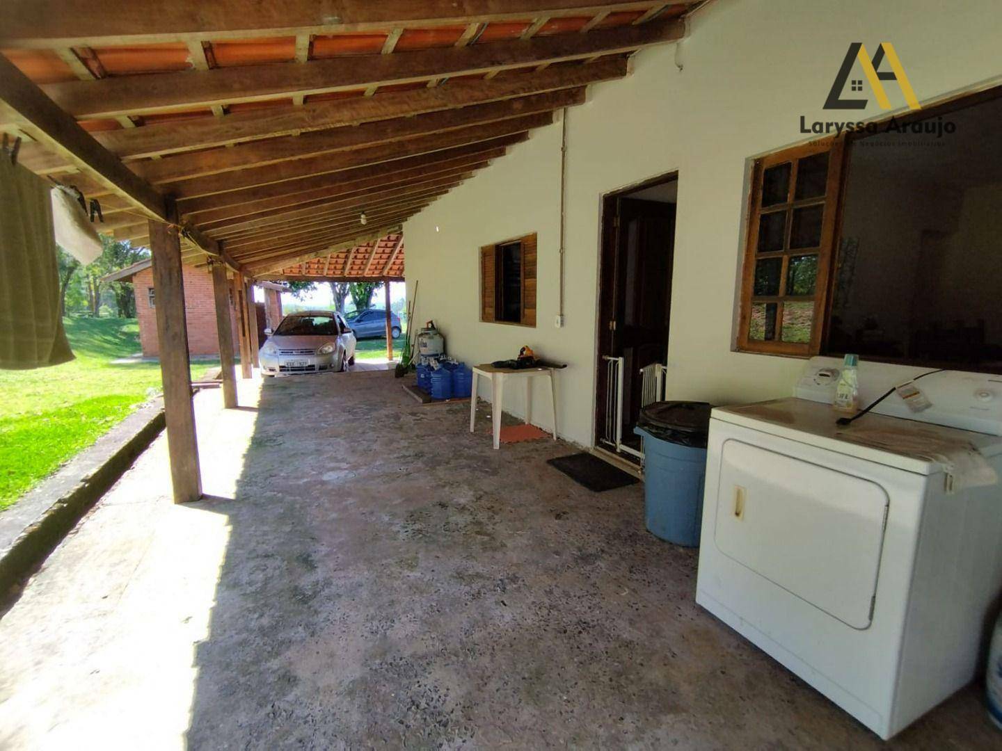 Chácara à venda com 5 quartos, 250m² - Foto 6