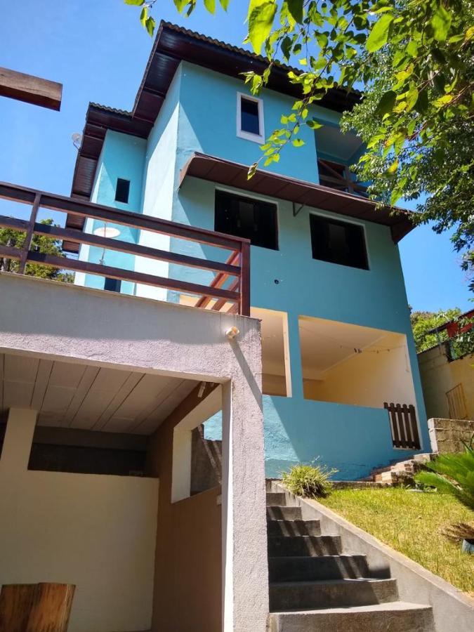 Sobrado à venda com 3 quartos, 290m² - Foto 1