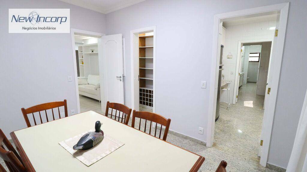 Apartamento à venda com 4 quartos, 302m² - Foto 17