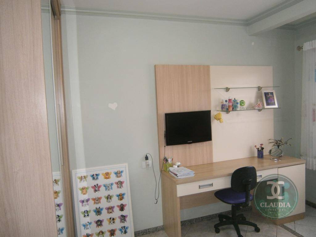 Sobrado à venda com 3 quartos, 240m² - Foto 21