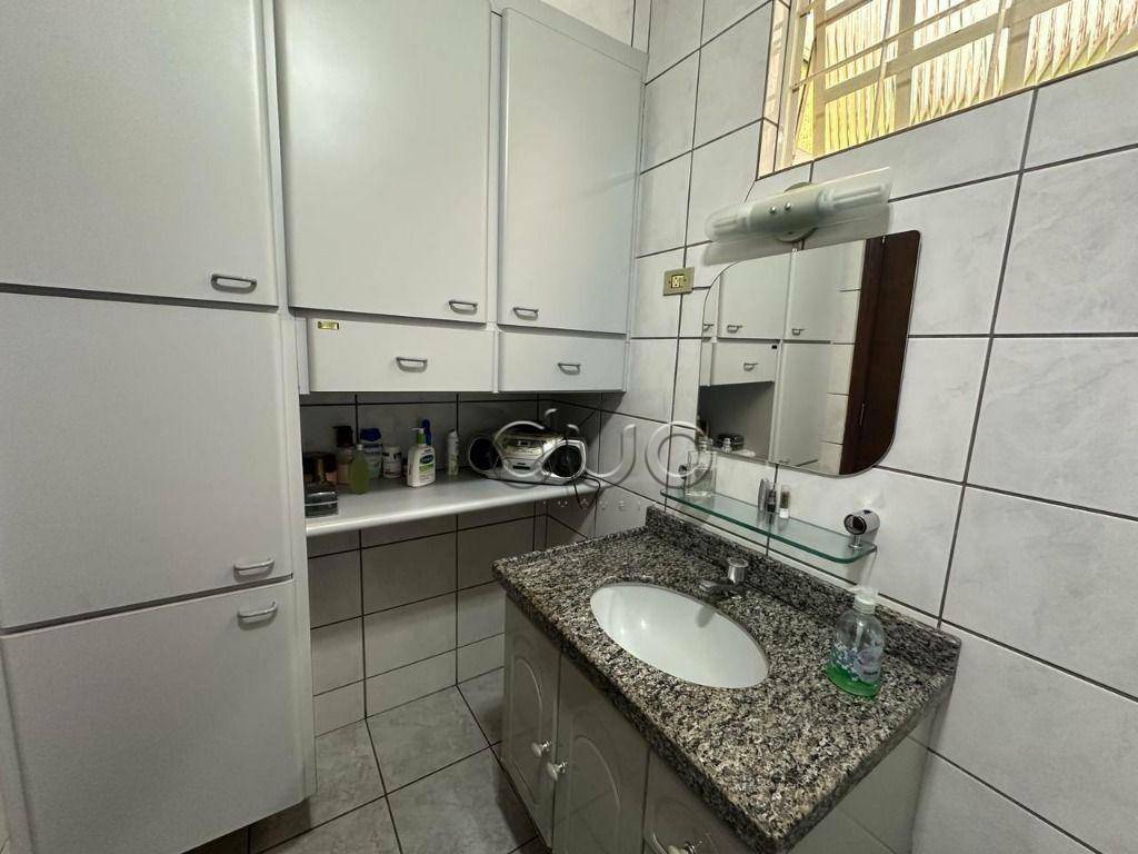 Casa à venda com 5 quartos, 231m² - Foto 5