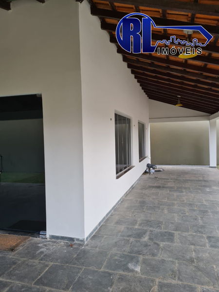 Casa à venda com 4 quartos, 285m² - Foto 4