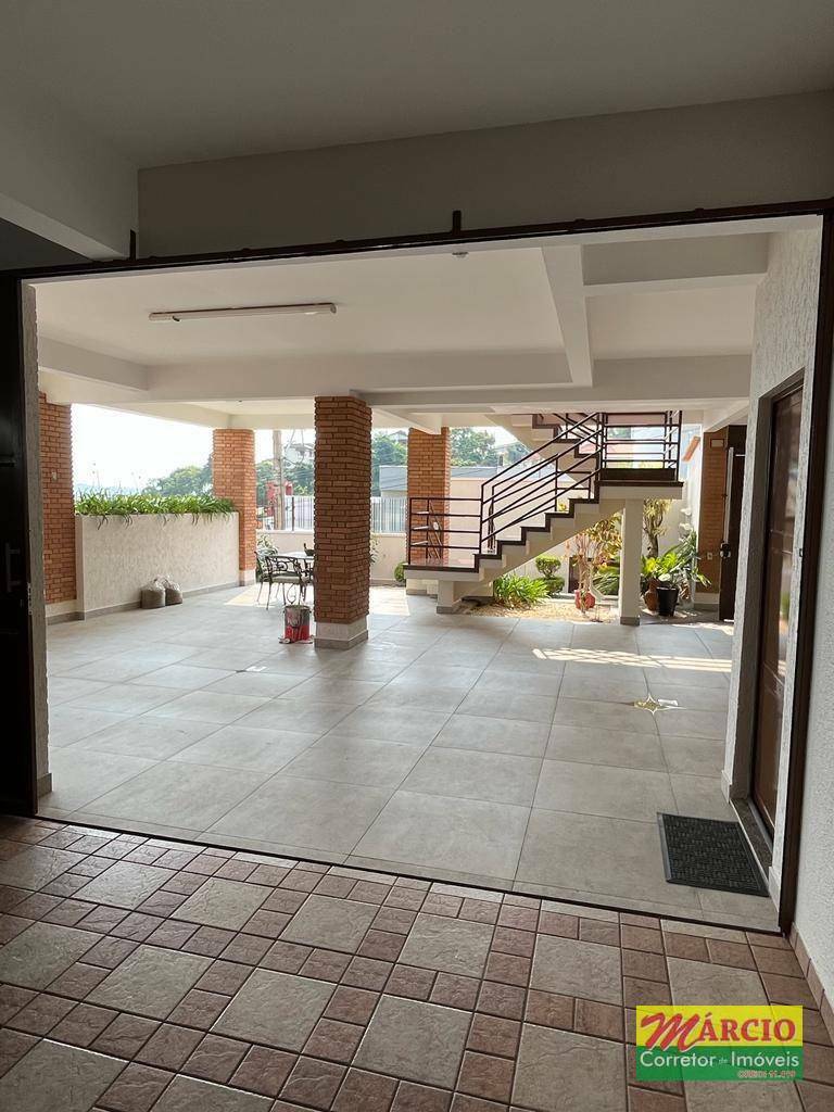 Casa à venda com 4 quartos, 413m² - Foto 28