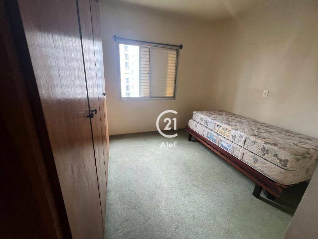 Apartamento à venda com 3 quartos, 104m² - Foto 11