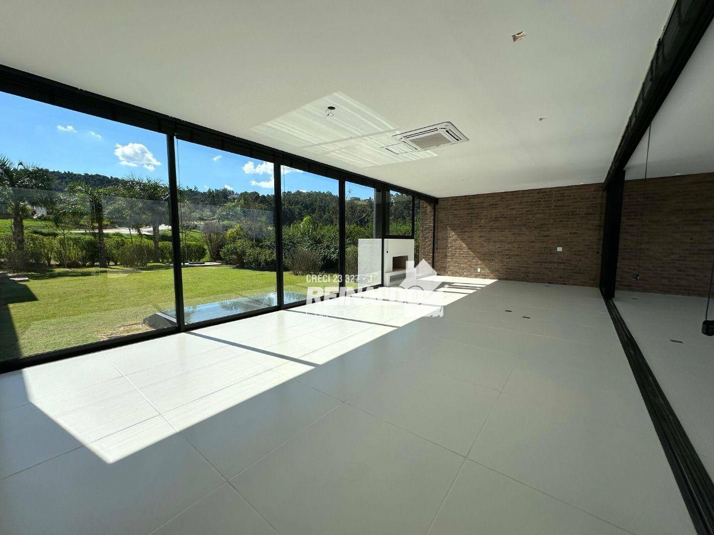 Casa de Condomínio à venda e aluguel com 4 quartos, 485m² - Foto 4