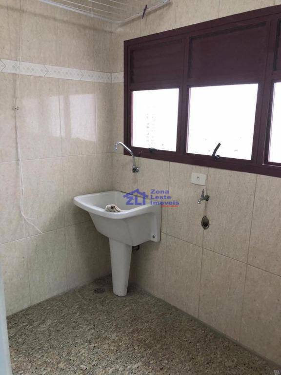 Apartamento à venda com 3 quartos, 160m² - Foto 6