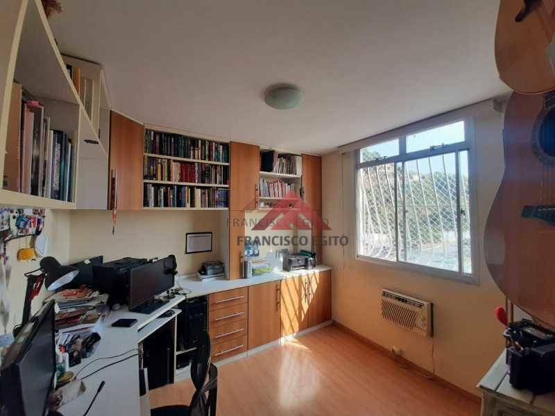 Apartamento à venda com 2 quartos, 60m² - Foto 12