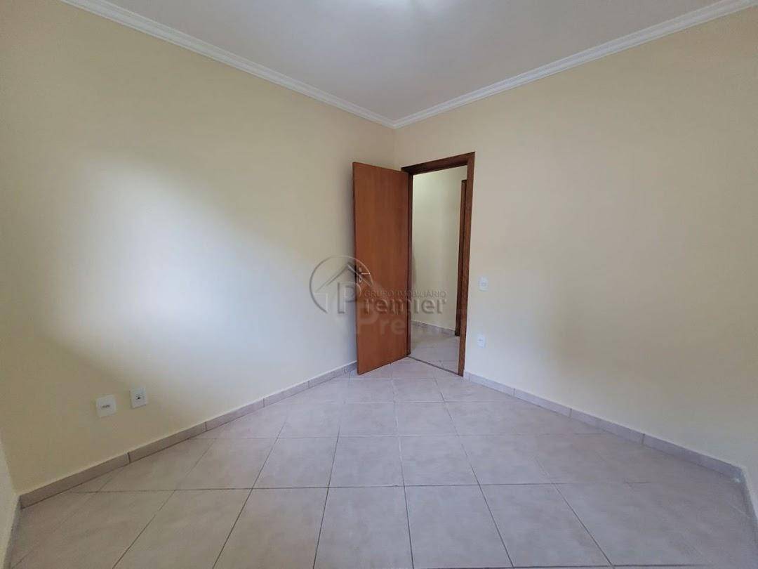 Casa de Condomínio para alugar com 3 quartos, 124m² - Foto 14