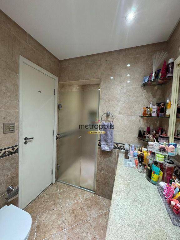 Apartamento à venda com 4 quartos, 180m² - Foto 29