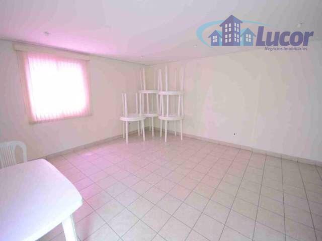 Apartamento à venda com 2 quartos, 60m² - Foto 13