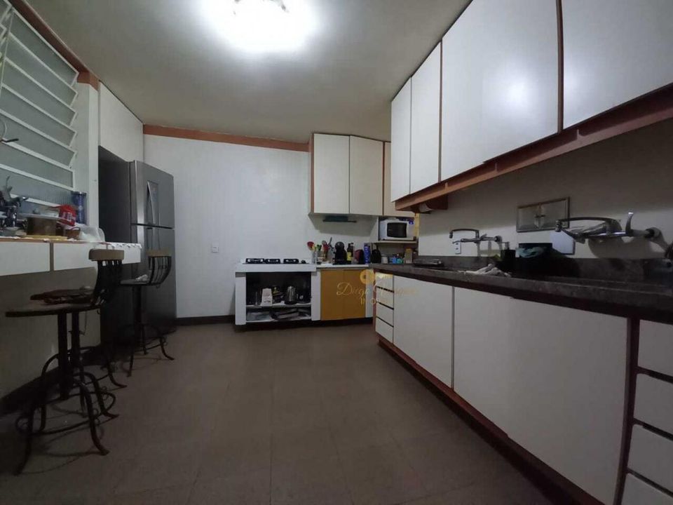 Casa à venda com 5 quartos, 1000m² - Foto 12