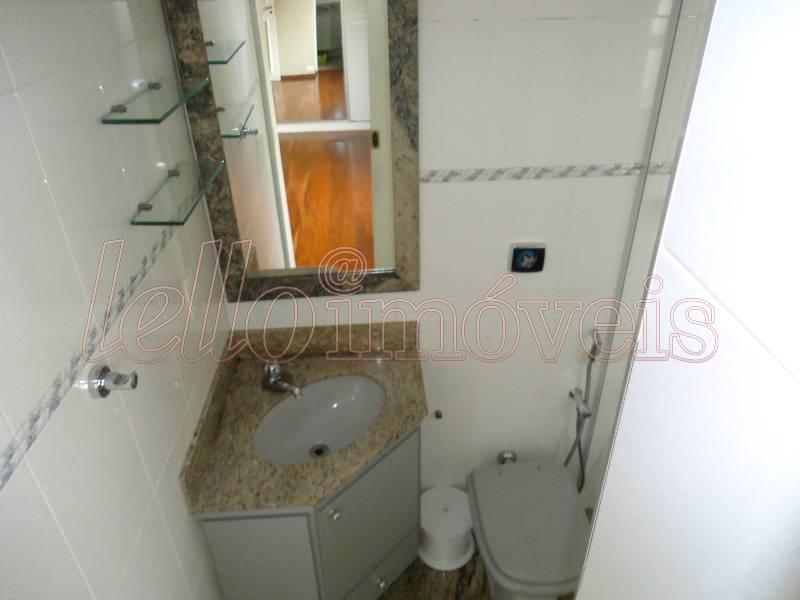 Apartamento para alugar com 3 quartos, 98m² - Foto 11