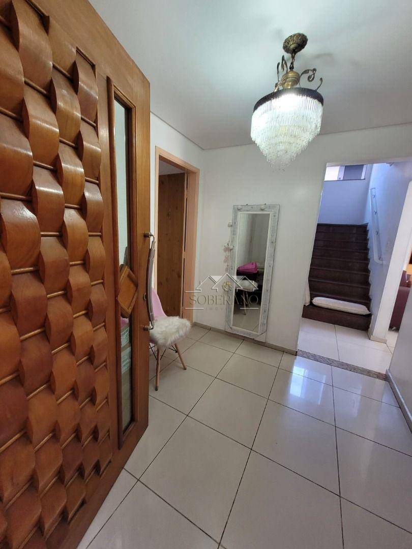 Sobrado à venda com 5 quartos, 330m² - Foto 10