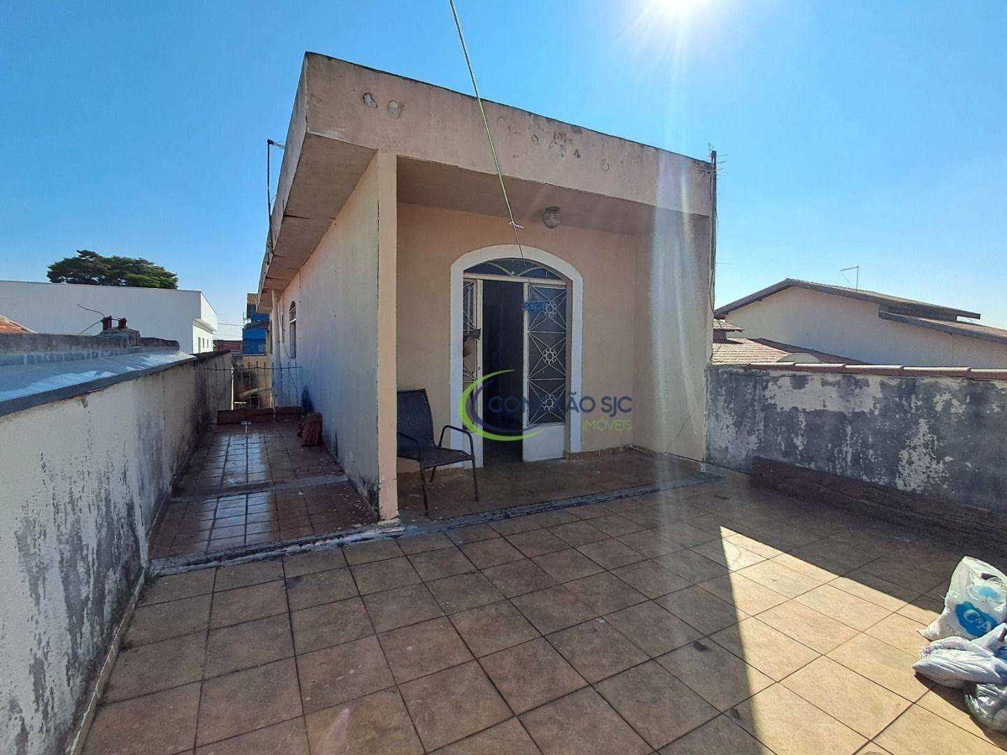 Casa à venda com 4 quartos, 150m² - Foto 10