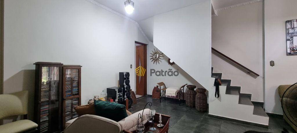 Sobrado à venda com 3 quartos, 205m² - Foto 13