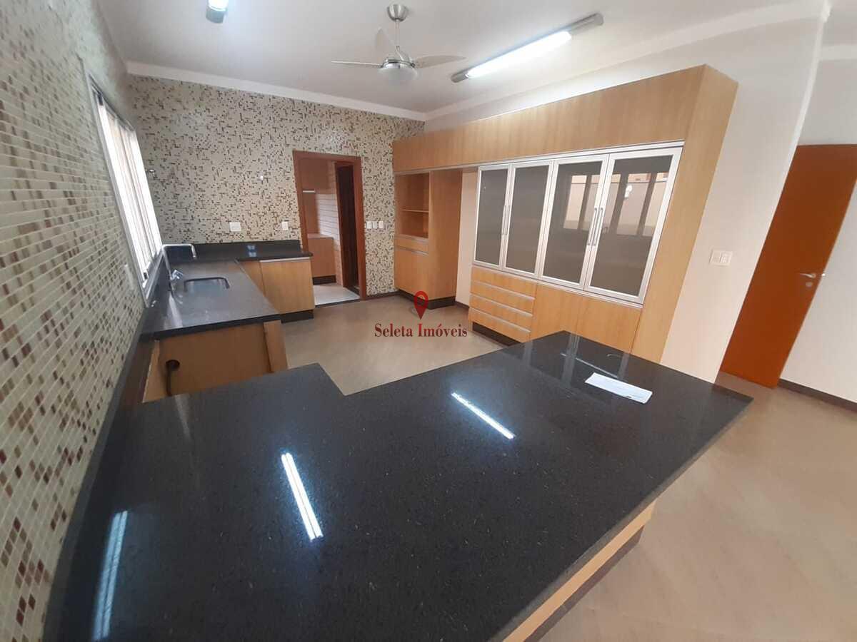 Casa de Condomínio à venda com 3 quartos, 573m² - Foto 10