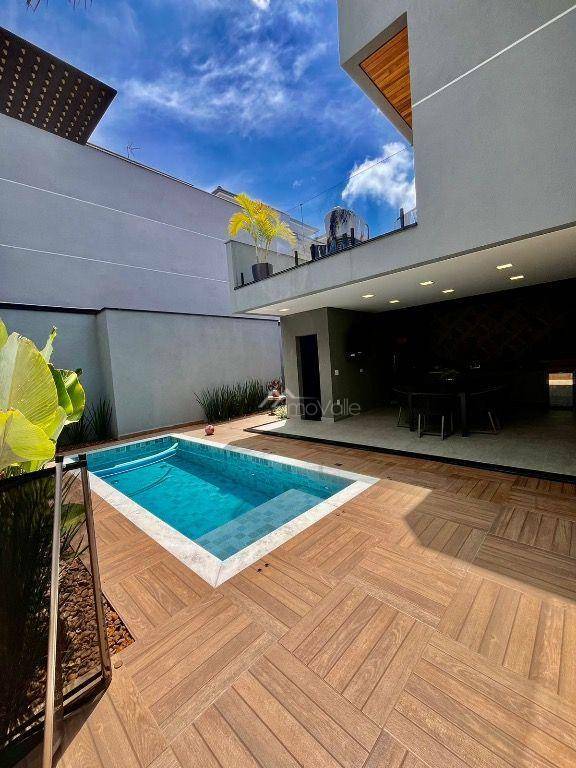 Casa de Condomínio à venda com 4 quartos, 215m² - Foto 9