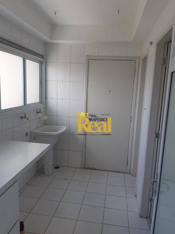 Apartamento para alugar com 3 quartos, 172m² - Foto 17