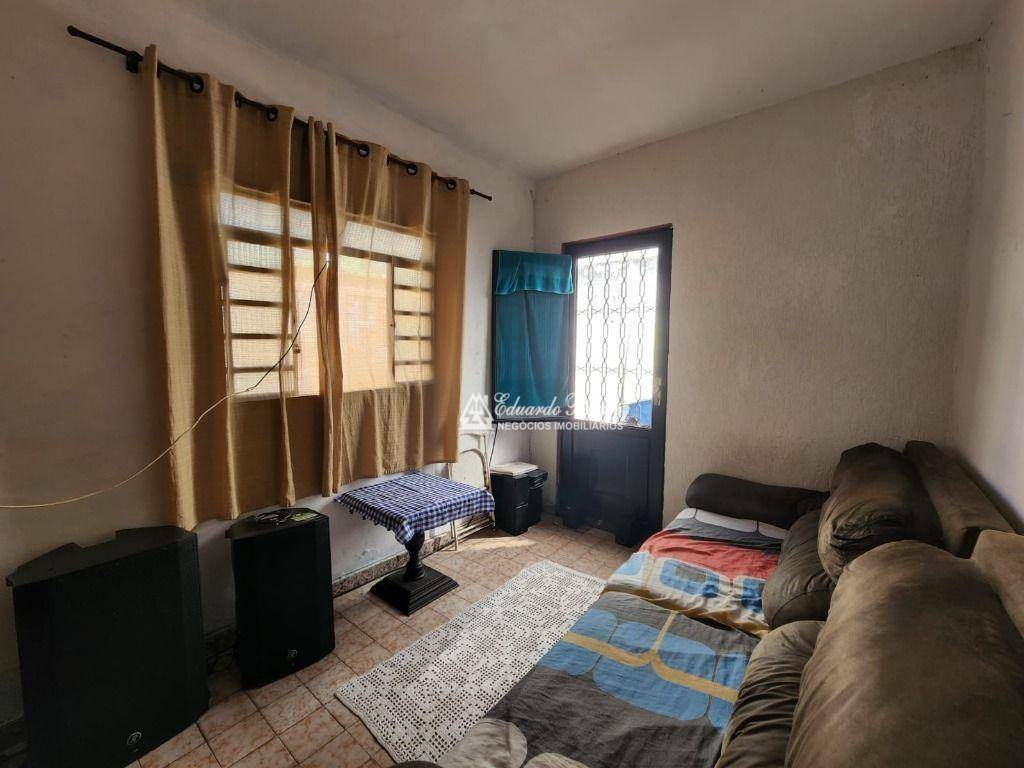 Casa à venda com 2 quartos, 90m² - Foto 9