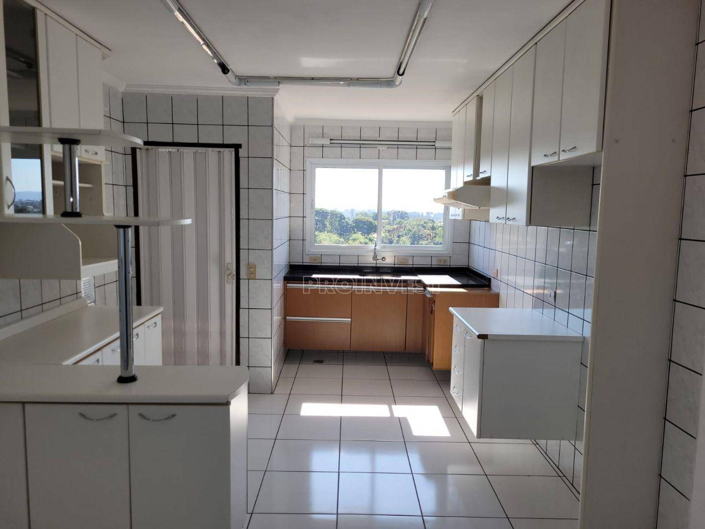 Casa à venda com 3 quartos, 195m² - Foto 6