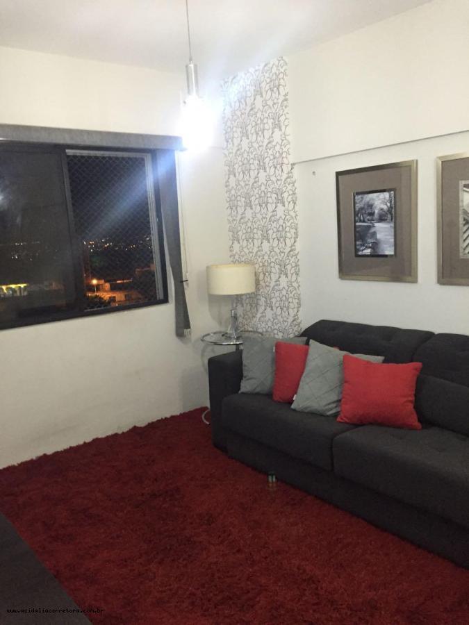 Apartamento à venda com 2 quartos, 65m² - Foto 15