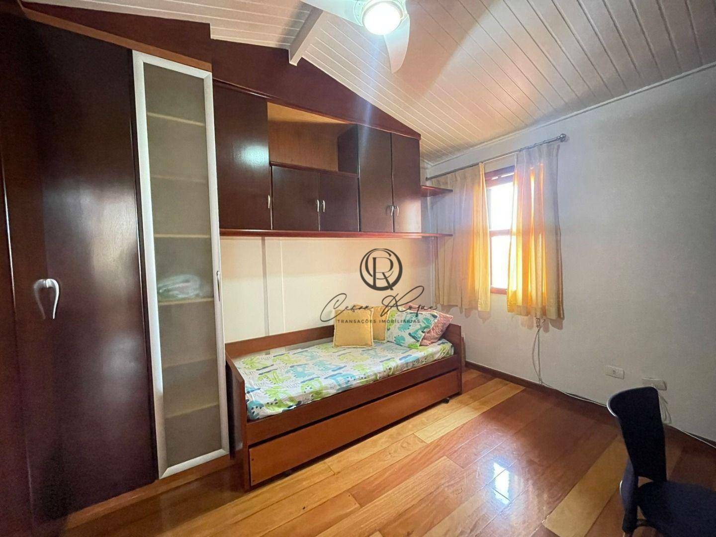 Casa de Condomínio à venda e aluguel com 4 quartos, 240m² - Foto 16