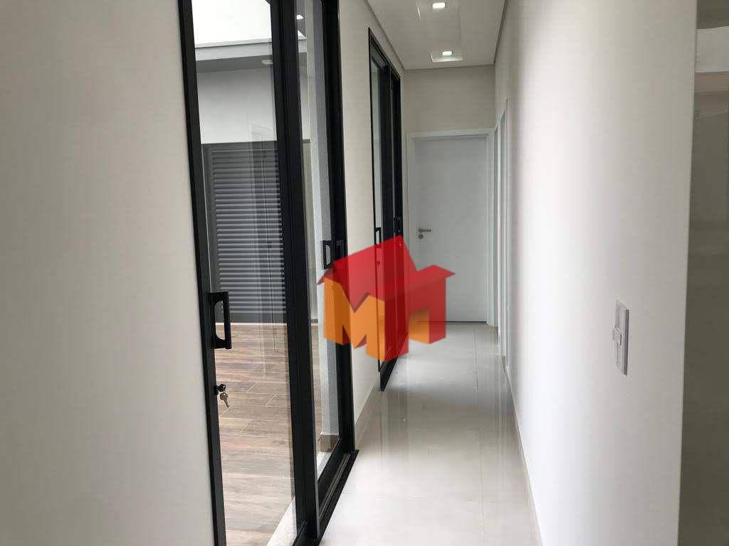 Casa à venda com 3 quartos, 215m² - Foto 7