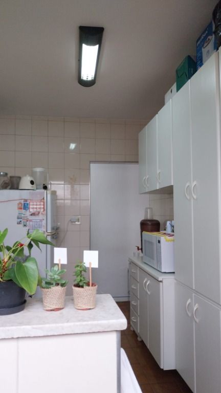 Apartamento à venda com 2 quartos, 58m² - Foto 4