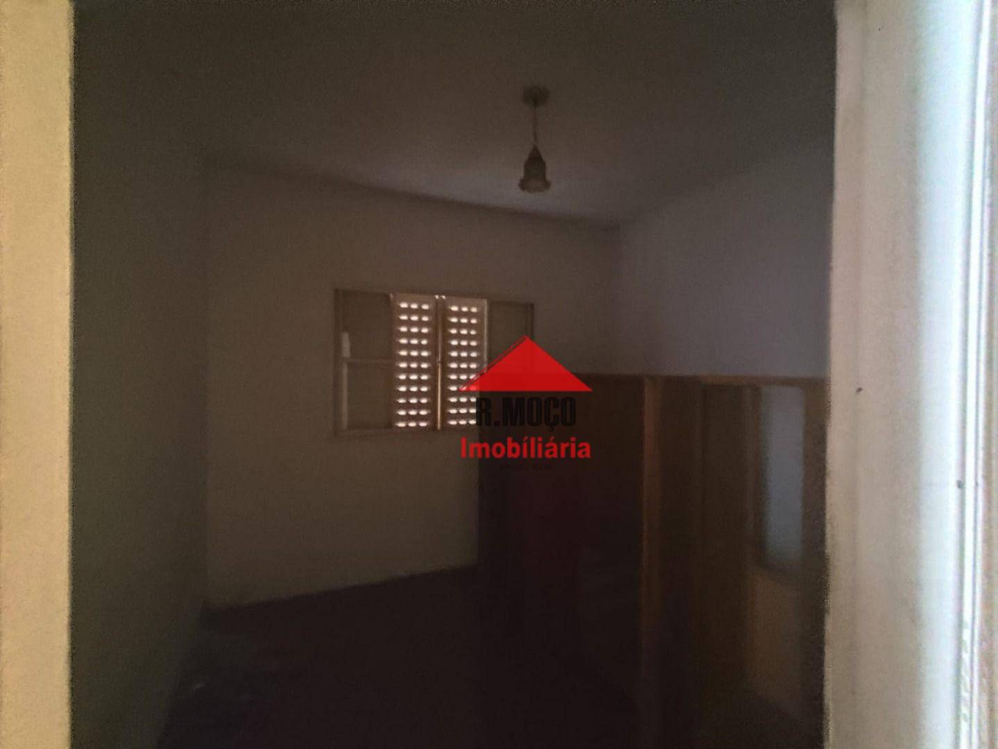 Casa para alugar com 2 quartos, 151m² - Foto 16