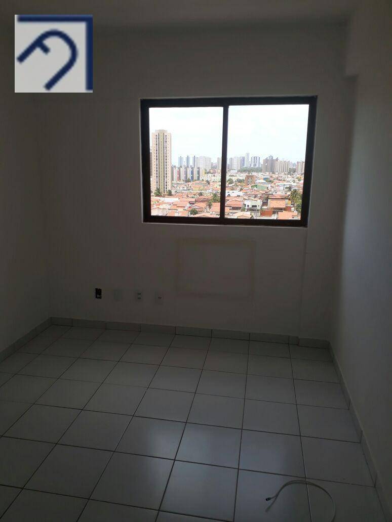 Apartamento para alugar com 3 quartos, 80m² - Foto 6