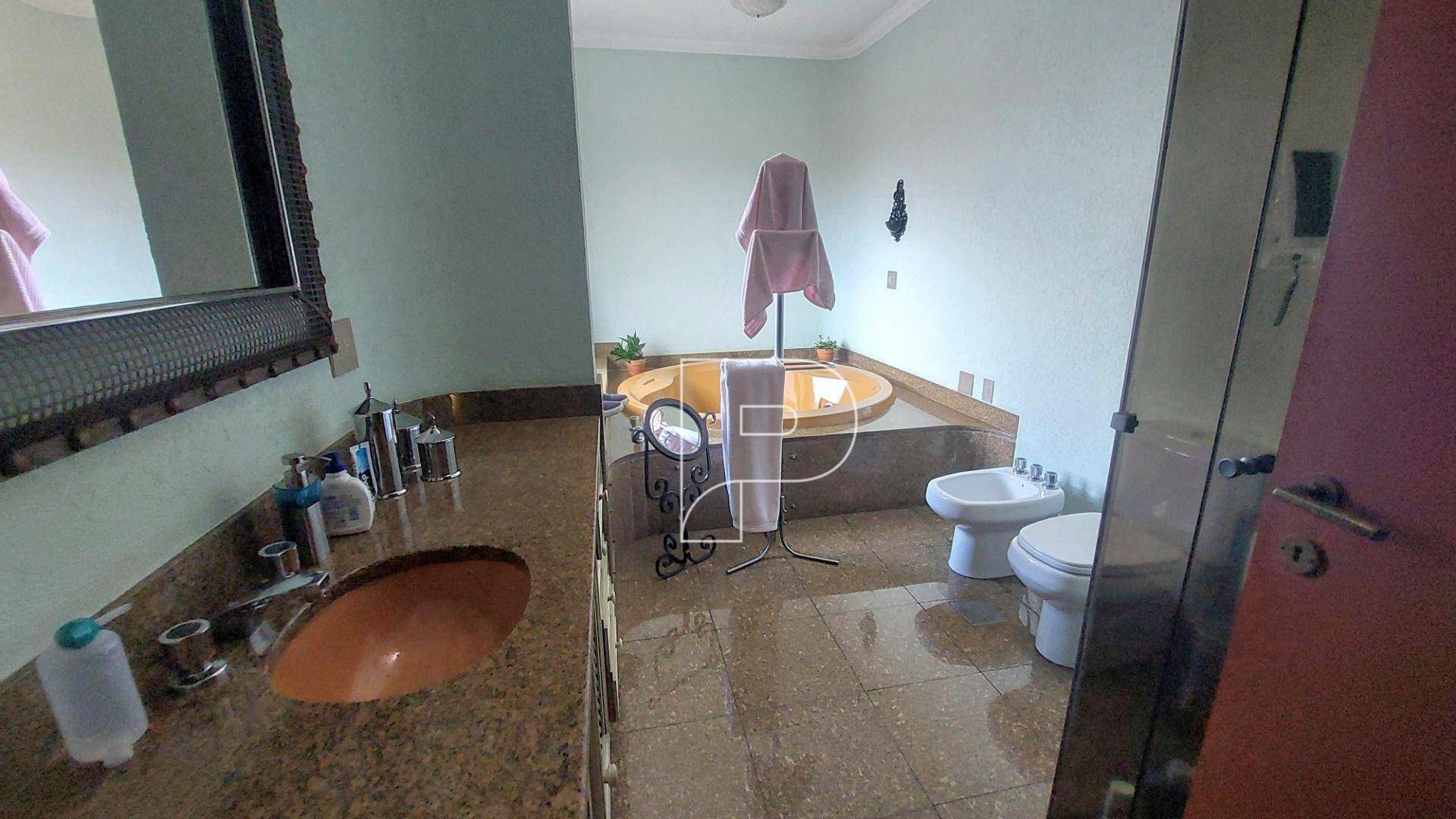 Casa de Condomínio à venda com 4 quartos, 300m² - Foto 18