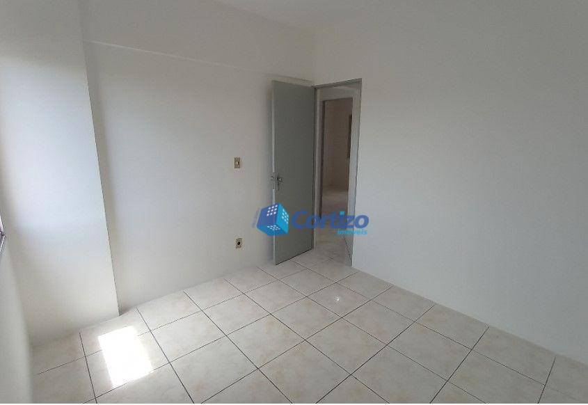 Apartamento à venda com 3 quartos, 84m² - Foto 11