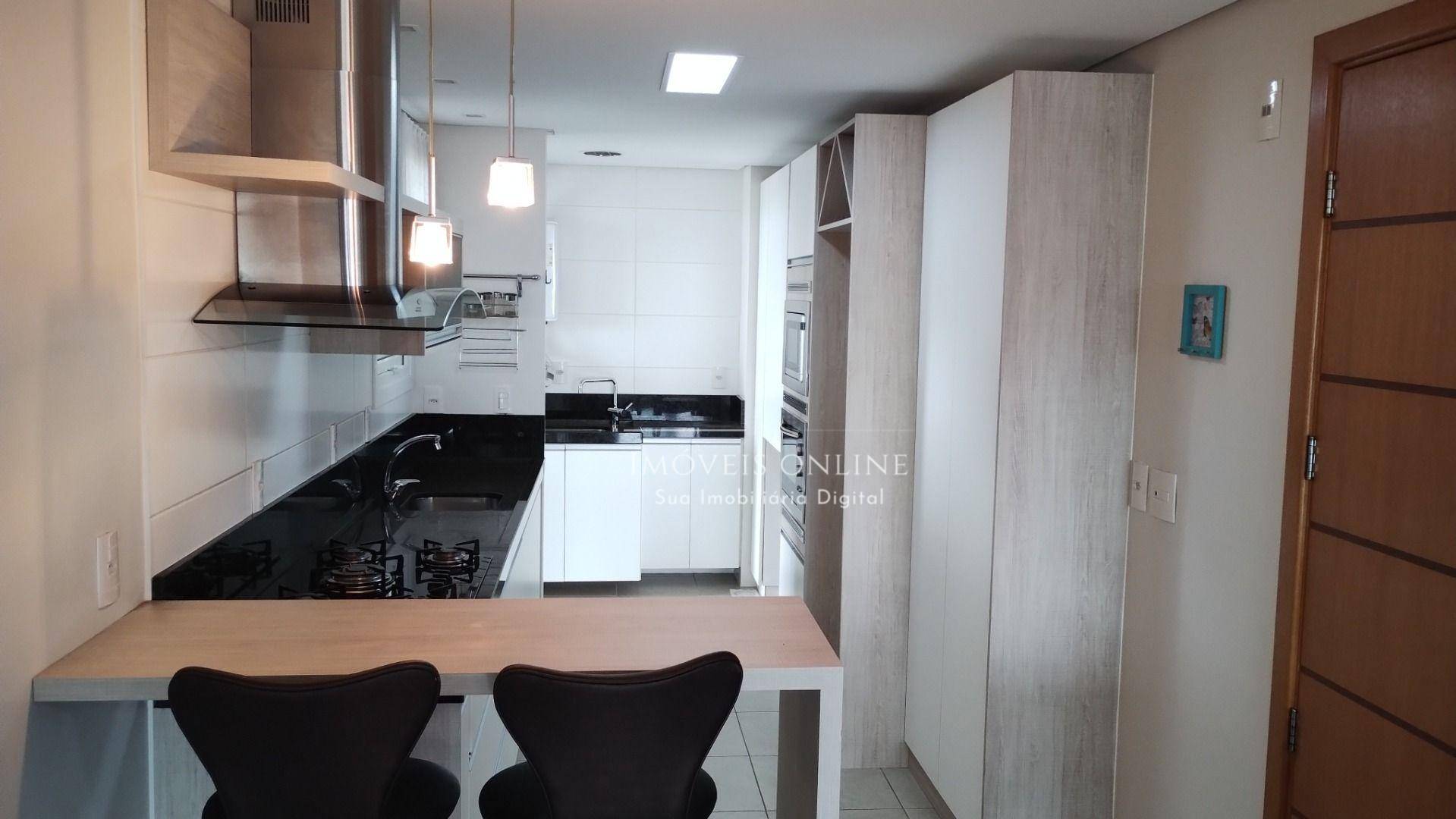 Apartamento à venda com 3 quartos, 101m² - Foto 4