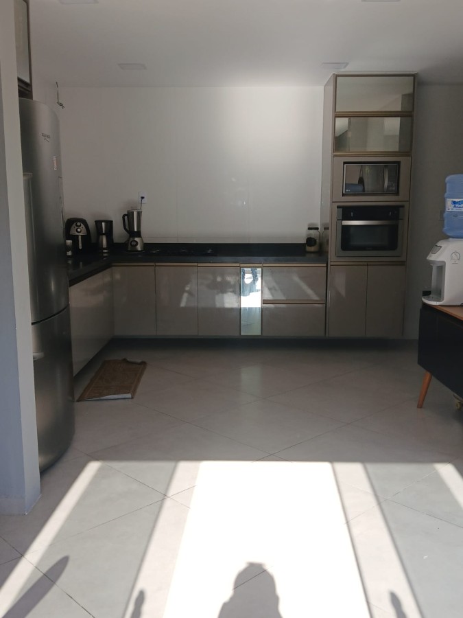 Casa de Condomínio à venda com 4 quartos, 300m² - Foto 11
