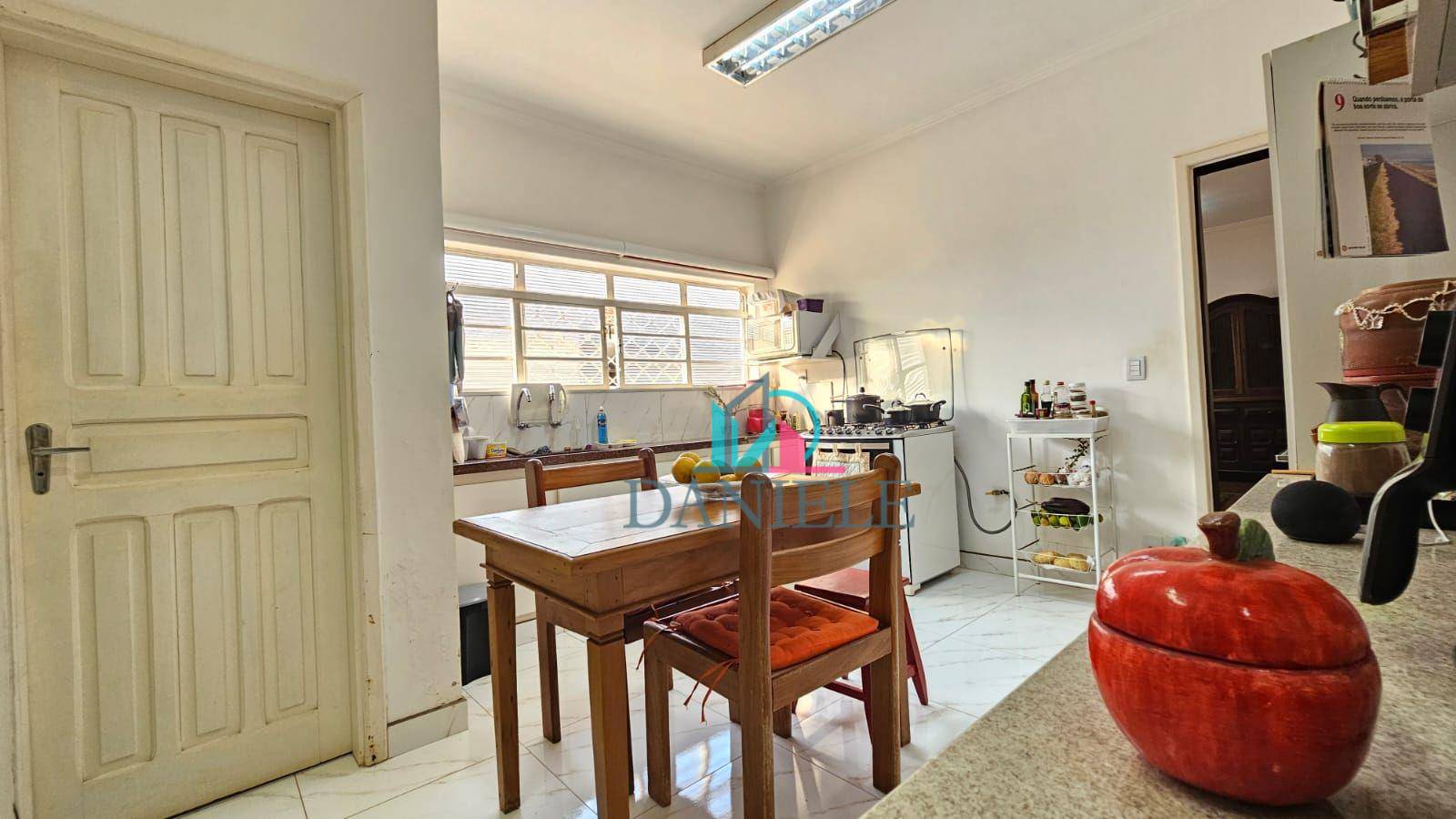 Casa à venda com 3 quartos, 160m² - Foto 19