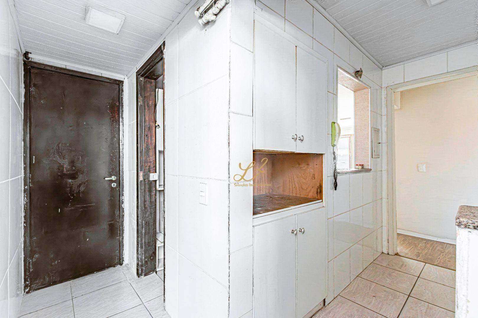 Apartamento à venda com 3 quartos, 74m² - Foto 12