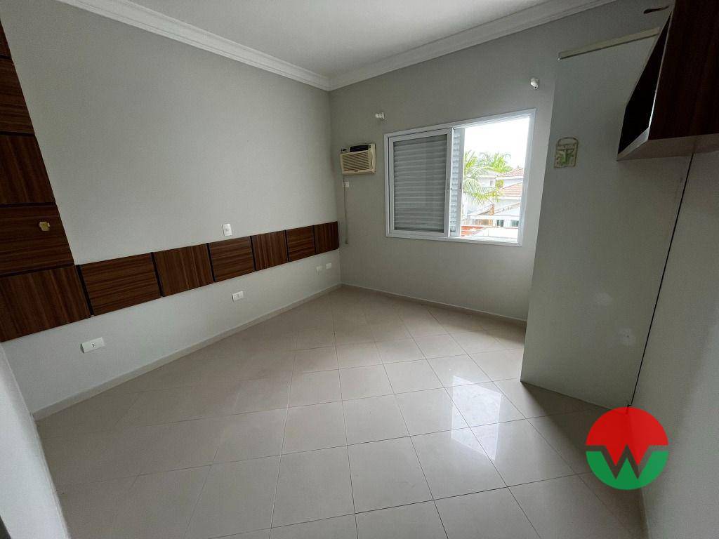 Casa de Condomínio à venda com 5 quartos, 400m² - Foto 33