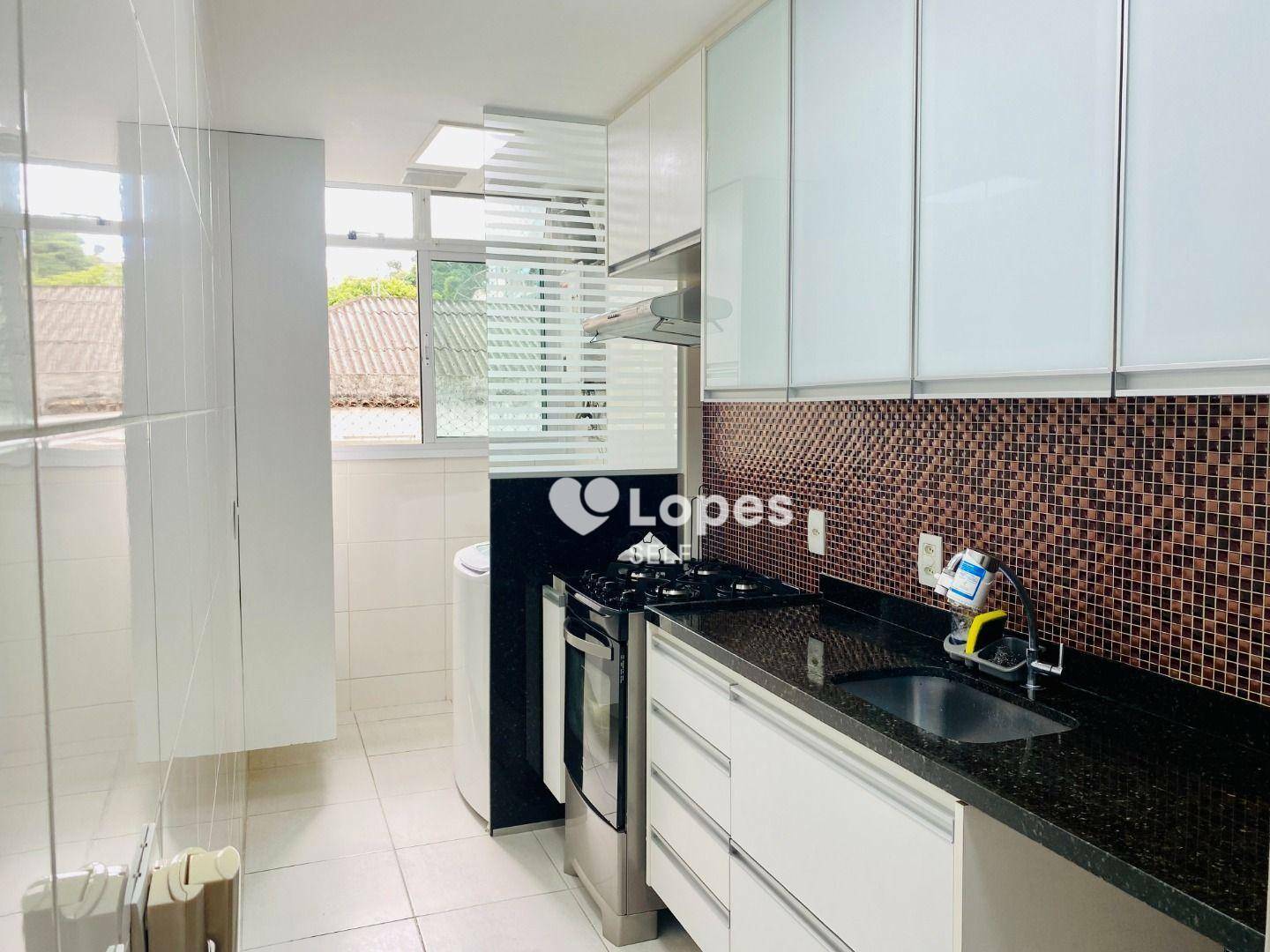 Apartamento à venda com 2 quartos, 75m² - Foto 9