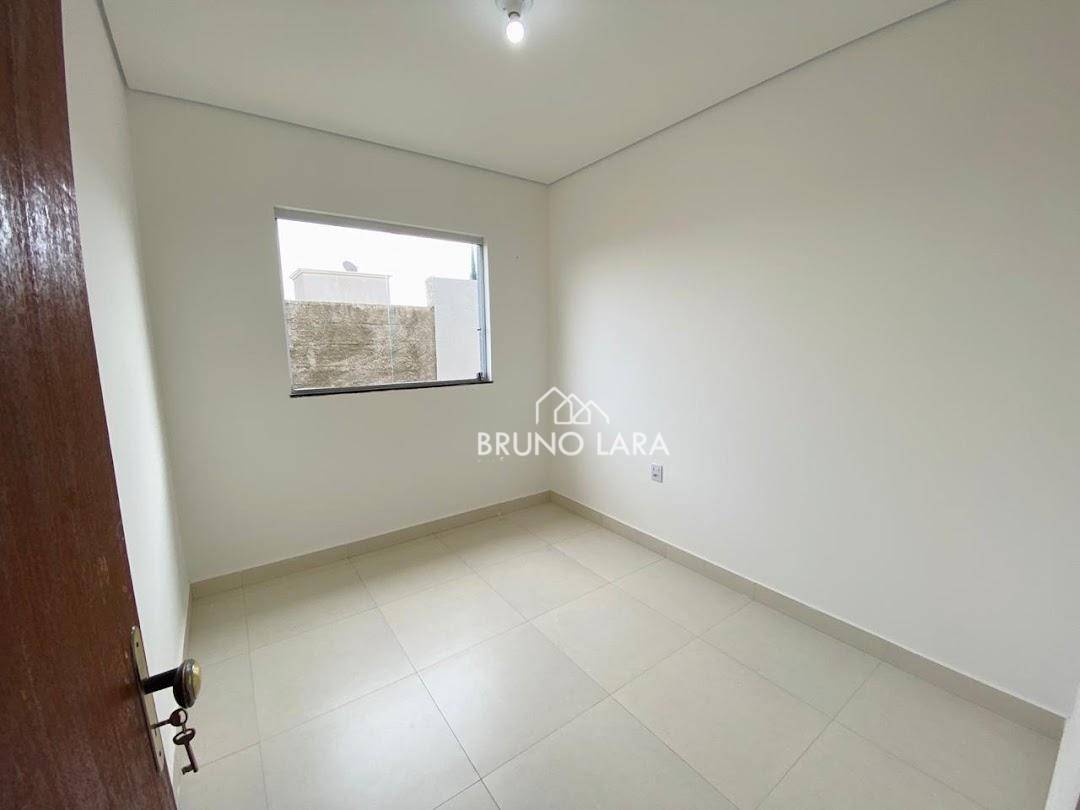 Casa à venda com 3 quartos, 70m² - Foto 11